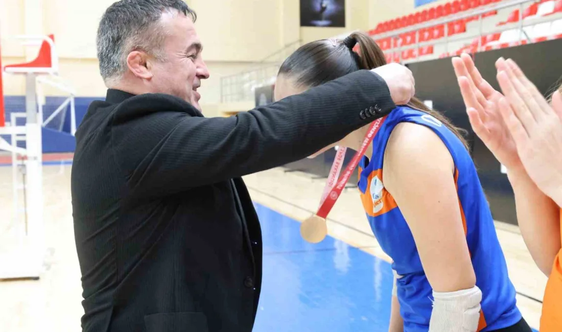 Bilecik’te Okul Spor Faaliyetleri Genç A Kız-Erkek Voleybol Grup Müsabakaları