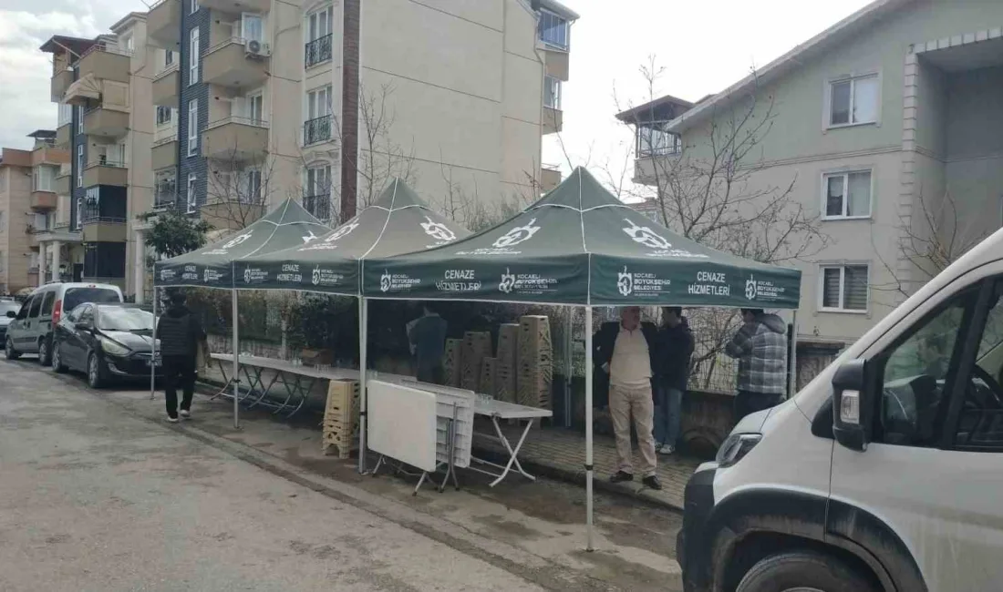 Kocaeli Büyükşehir Belediyesi, yakınlarını kaybeden vatandaşlara taziye sürecinde destek sunuyor.