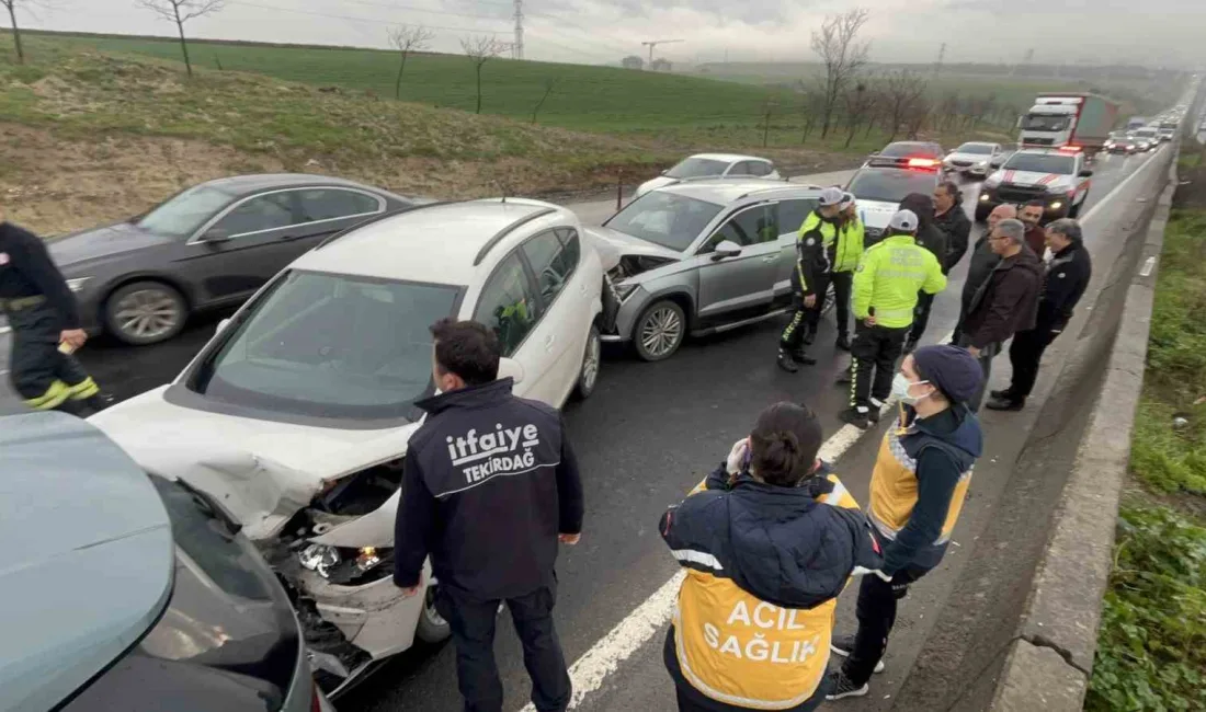 Tekirdağ Çorlu Çevre Yolu üzerinde 4 aracın karıştığı zincirleme kaza