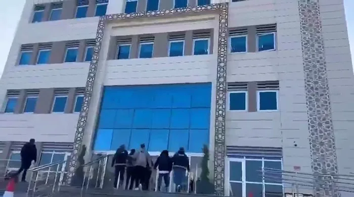 Çanakkale merkezli, Manisa ve İzmir illerinde el zamanlı gerçekleştirilen dolandırıcılık