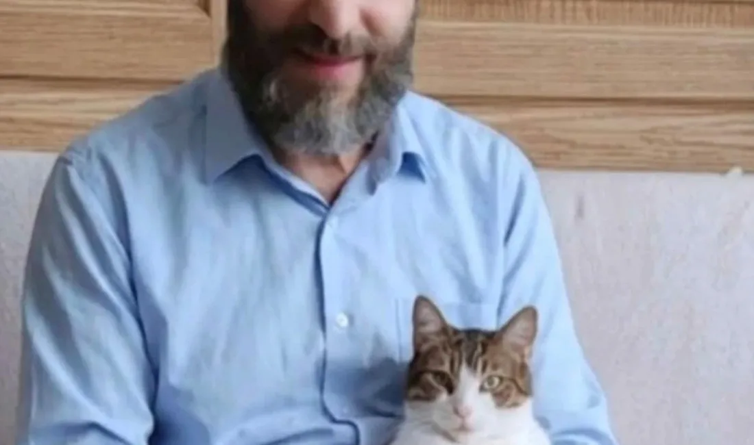 İstanbul Fatih’te ambulansla çarpışan motosiklet sürücüsü hayatını kaybetti. Ambulans şoförü