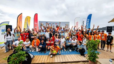 Muğla’nın Fethiye ilçesinde, Ölüdeniz’in eşsiz doğasında gerçekleştirilen Babadağ Ultra Maratonu