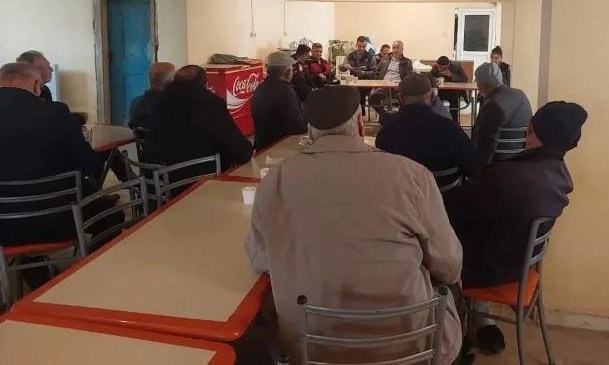 Bilecik’in Yenipazar ilçesine bağlı Belkese köyünde çiftçilere yönelik bilgilendirme eğitimi