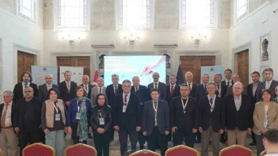 İstanbul’da düzenlenen “Afetler ve Alınabilecek Önlemler Çalıştayı”nda ‘ahlaki deprem’ vurgusu