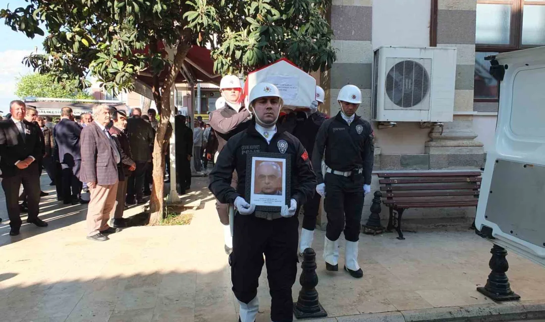 Burhaniye ilçesinde, çeşitli illerde görev yaptıktan sonra Burhaniye’ye yerleşen emekli