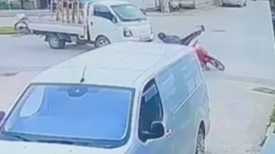 Bursa’nın İnegöl ilçesinde kamyonet ile motosikletin çarpıştığı kazada 1 kişi