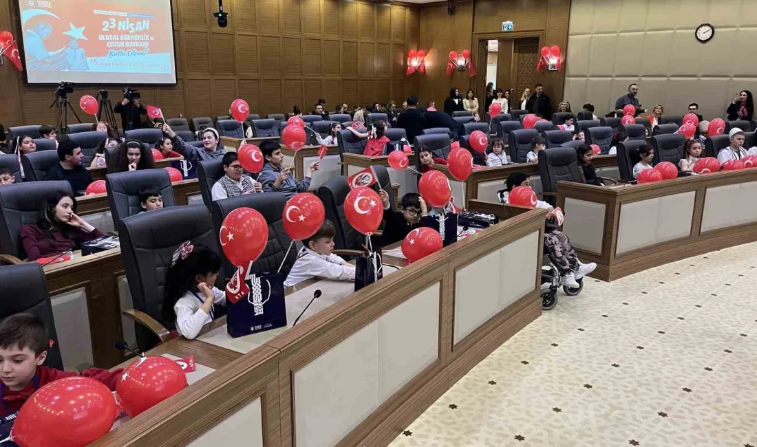 Bursa’da 23 Nisan Ulusal Egemenlik ve Çocuk Bayramı kapsamında düzenlenen