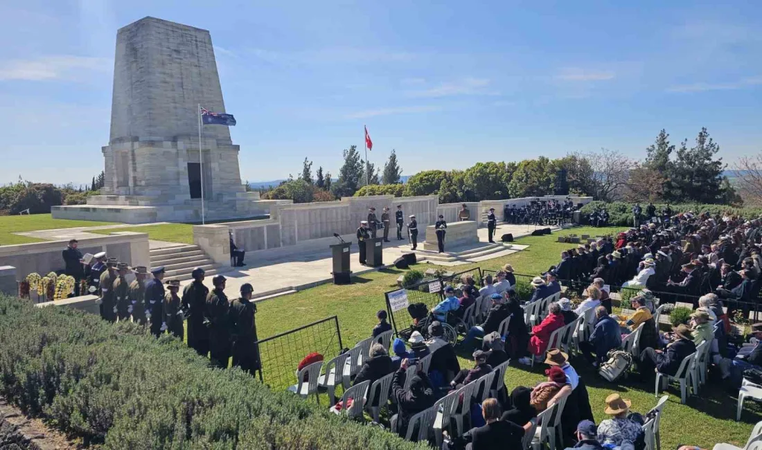 Çanakkale Kara Savaşları’nın 111’inci yılında Lone Pine (Yalnız Çam) Anıtı’nda