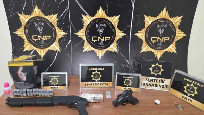 Çanakkale’de emniyet ekiplerince huzur uygulamalarında farklı suçlardan aranması olan 5