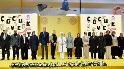 Cumhurbaşkanı Recep Tayyip Erdoğan’ın eşi Emine Erdoğan, “Ailelerimiz, mutlaka çocuklarını