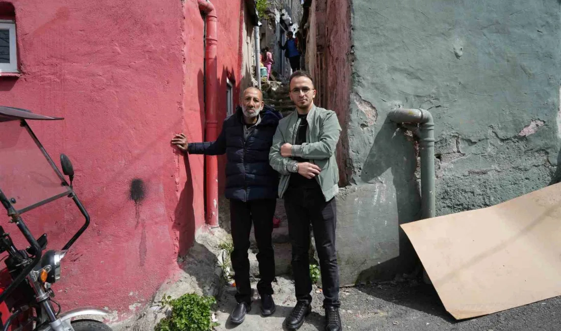 Şişli ilçesinde gecekonduda yaşayan ve uzun yıllar boyunca çöpler içinde,