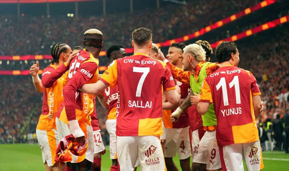 Galatasaray, Fenerbahçe’yi mağlup ederek, Trendyol Süper Lig’deki rakibiyle puan farkını