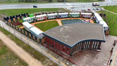 Kocaeli Büyükşehir Belediyesi tarafından Gebze Millet Bahçesi’nde yapımı tamamlanan Lokomotif