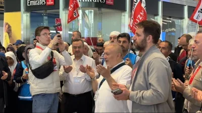 Diyanet İşleri Başkanlığının “2026 Yılı Hac Organizasyonu” kapsamında hacı adayları,