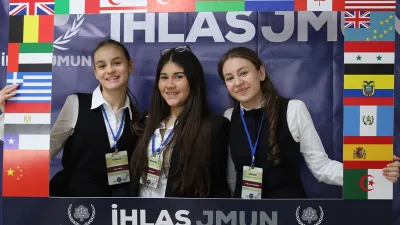 İhlas Koleji Bahçelievler Kampüsü’nde Junior Model United Nations (JMUN) konferansı