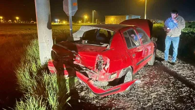 Tekirdağ’ın Muratlı ilçesinde yaşanan trafik kazasında 2 kişi yaralandı. Kaza,