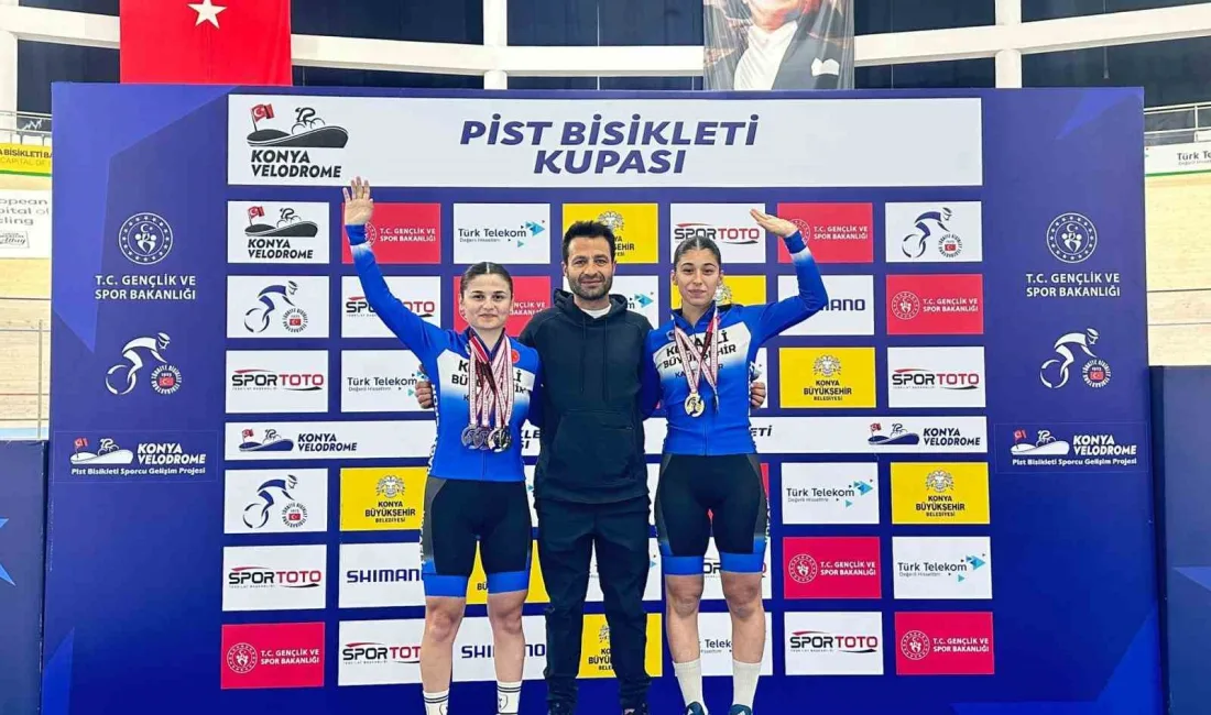 Kağıtspor, Nisan ayında katıldığı ulusal ve uluslararası organizasyonlarda birçok madalya