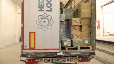 Edirne’de Kapıkule Gümrük Kapısı’nda gerçekleştirilen operasyonda milyonlarca lira değerinde kaçak