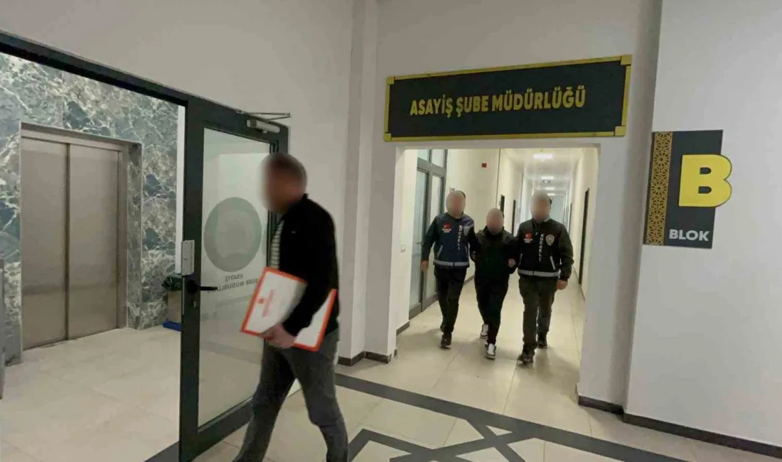 Kocaeli’de iş yerinden hırsızlık yapan şüphelinin, çaldığı pikapla Manisa’ya kaçtığı