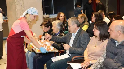 Nilüfer Belediyesi Pancar Deposu’nun ev sahipliği yaptığı “Gastroetnomüzikolojik Kaynatmalar” etkinliğinde,