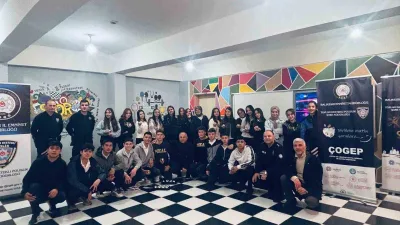 Dursunbey’de eğitim gören 50 öğrenciye Toplum Destekli polis ekipleri ve