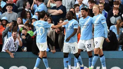 İngiltere Premier Lig’in 33. haftasında şampiyonluk mücadelesi veren Manchester City