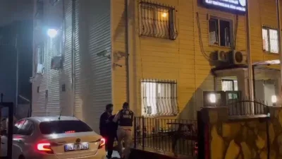 İstanbul Sarıyer’de farklı zamanlarda sokakta yürüyen üniversite öğrencisi 2 genç