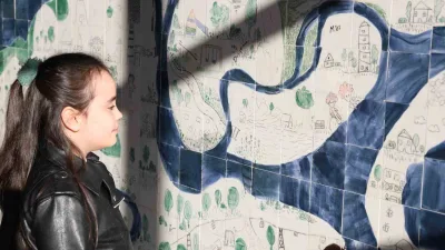 Nilüferli çocuklar, “Şehir Sen Kimsin?” atölyesinde yaptıkları seramik pano ile