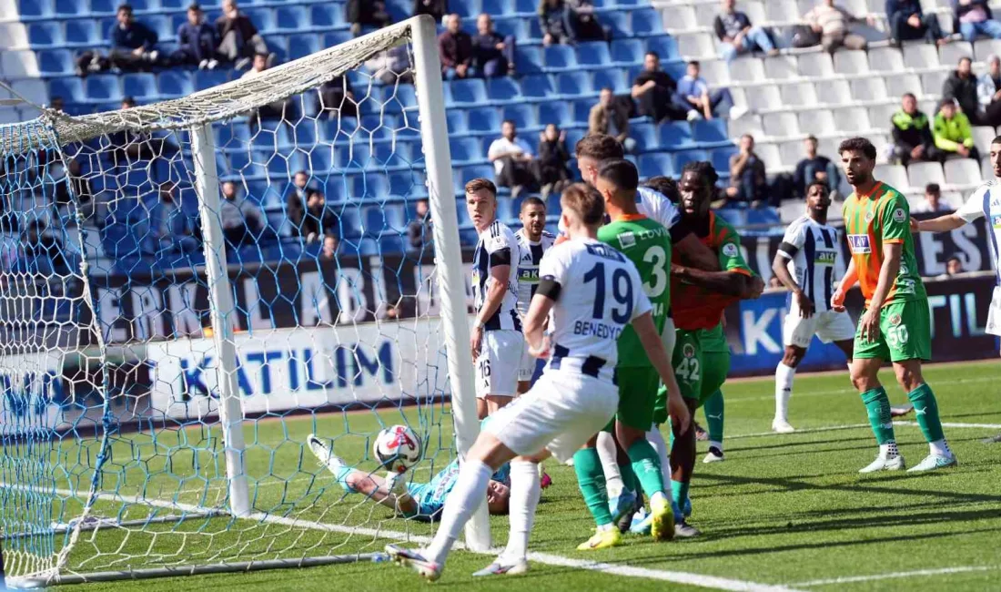 Trendyol Süper Lig’in 30. haftasında Kasımpaşa, evinde karşılaştığı Corendon Alanyaspor’u