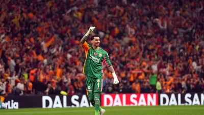 Galatasaraylı kaleci Uğurcan Çakır, 3-0 kazandıkları Fenerbahçe derbisinin ardından yaptığı