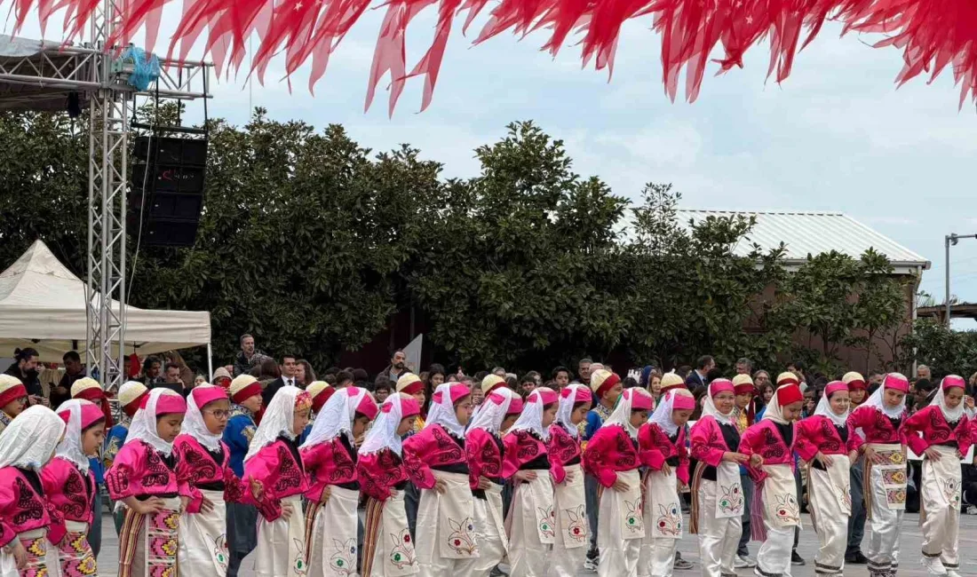 Yalova’da 23 Nisan Ulusal Egemenlik ve Çocuk Bayramı düzenlenen çeşitli