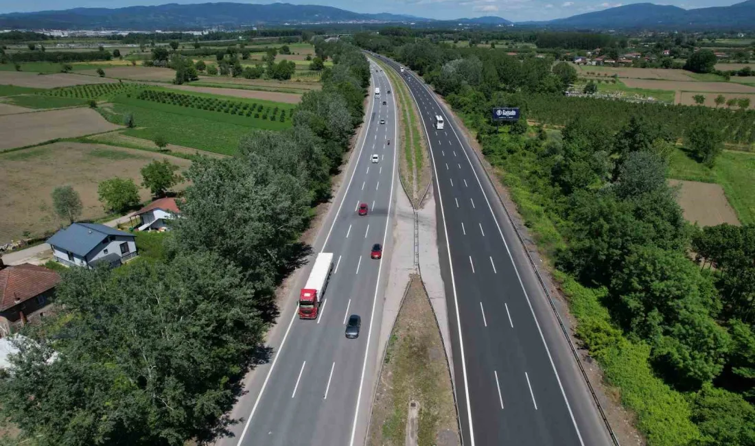 Kurban Bayramı tatilini memleketlerinde veya tatil beldelerinde geçiren vatandaşların dönüş