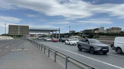 Kurban Bayramı tatilinin sona ermesiyle birlikte İstanbul TEM otoyolu Çamlıca