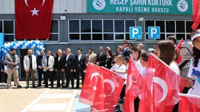 Beykoz Belediyesi, R. Şahin Köktürk Spor Kompleksi yüzme havuzunu baştan