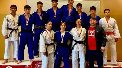 Bilecik’te gerçekleştirilen judo turnuvasında madalyalar sahiplerini buldu Bilecik’te 19 Mayıs