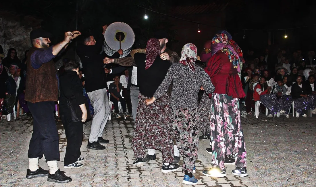 Çanakkale’nin Bayramiç ilçesinde dini bayramlarda yaşatılan 82 yıllık bayram eğlencesi
