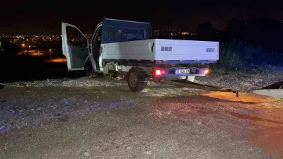 Bursa’nın İnegöl ilçesinde meydana gelen kazada, alkollü sürücünün kontrolünden çıkan