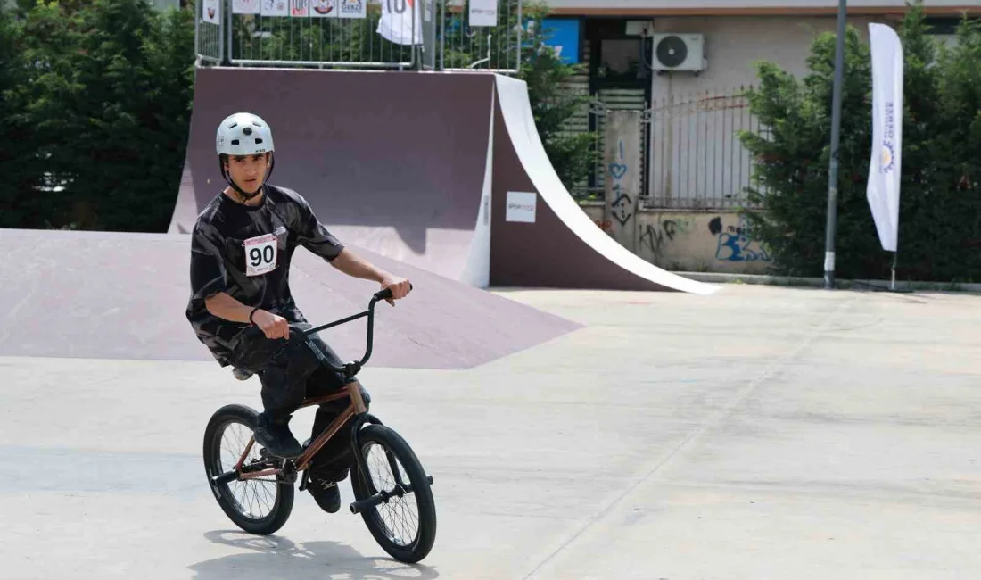 Gebze Belediyesinin ev sahipliğinde düzenlenen 2. BMX Park Türkiye Şampiyonası,