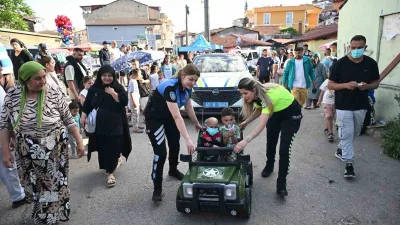 Kocaeli’de polis ekipleri, lösemi tedavisi gören 2 yaşındaki Halime Medine