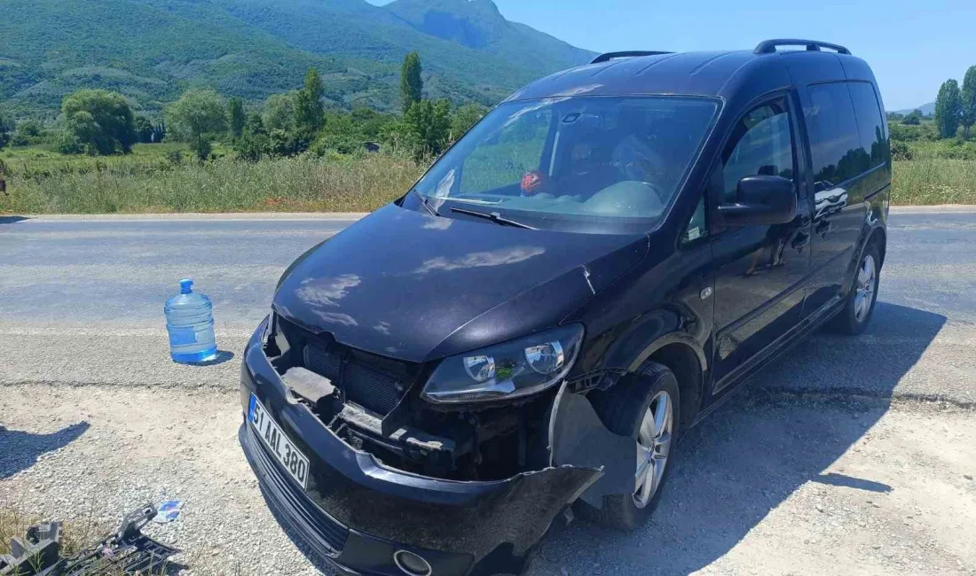 Bursa’nın Orhangazi ilçesinde Gölyaka sahil yolu üzerinde meydana gelen trafik
