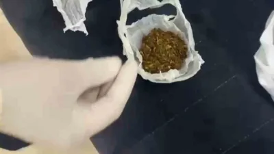 Sakarya’da emniyet ekiplerinin iki ilçede sokak satıcılarına yönelik düzenlediği operasyonlarda