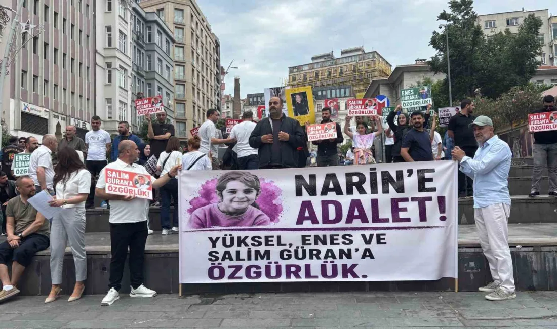 Narin Güran’ın babası Arif Güran ile ağabeyi Baran Güran, mahkeme