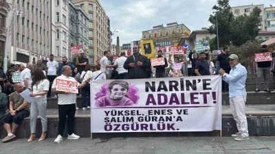 Narin Güran’ın babası Arif Güran ile ağabeyi Baran Güran, mahkeme