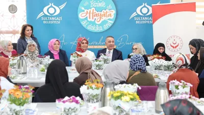 Sultangazi Belediyesi tarafından düzenlenen “Hayata 2 Dakika Ara” programı bu