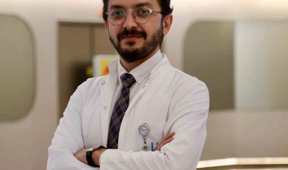 Sigaranın bir alışkanlık değil, beyin bağımlılığı olduğunu vurgulayan Göğüs Hastalıkları