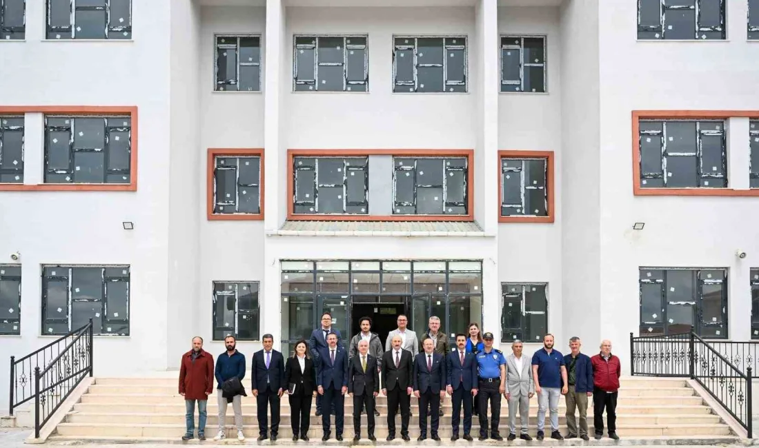 Kırklareli’nin Pınarhisar ilçesinde Toplu Konut İdaresi (TOKİ) tarafından yaptırılan ortaokul