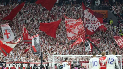 UEFA Avrupa Ligi finalinde Alman ekibi Freiburg ile İngiliz temsilcisi
