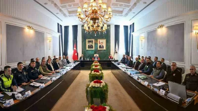 Kırklareli Valisi Uğur Turan, okul çevrelerinde denetimlerin artırılacağını, risk oluşturan