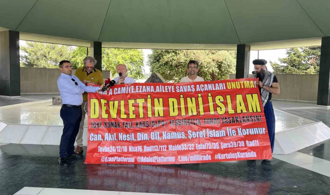Ezanın aslına iadesinin 76. yıl dönümünde kararın altında imzası bulunan