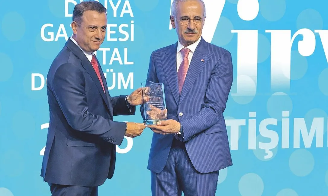 DÜNYA Gazetesi’nin organize ettiği Dijital Dönüşüm Zirvesi’nde Türk Telekom teknoloji